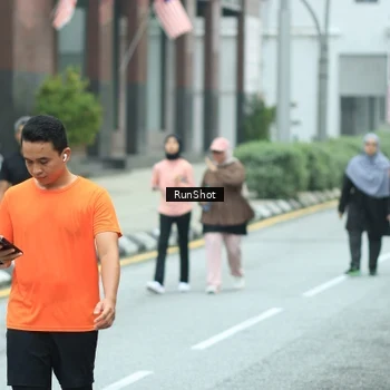 Runner Photo 8632027