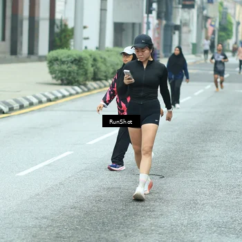 Runner Photo 8632056