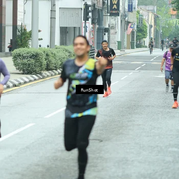 Runner Photo 8632105