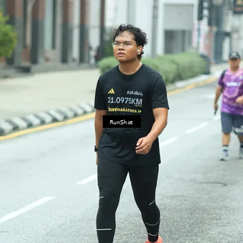 Runner Photo 8632124