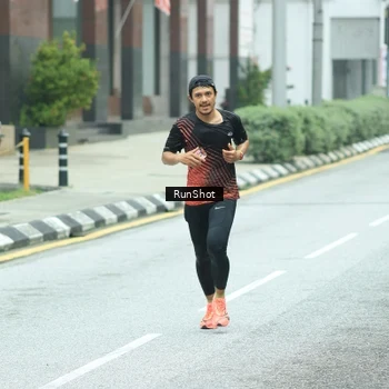 Runner Photo 8632127