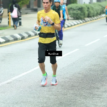 Runner Photo 8632135