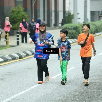 Runner Photo 8632159