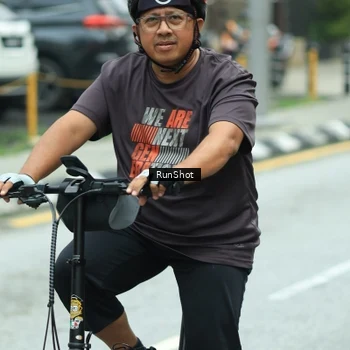 Runner Photo 8632216