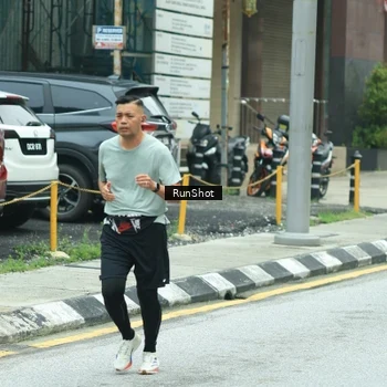 Runner Photo 8632240