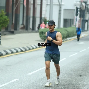 Runner Photo 8632277