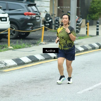 Runner Photo 8632289