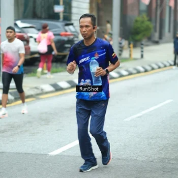 Runner Photo 8632307