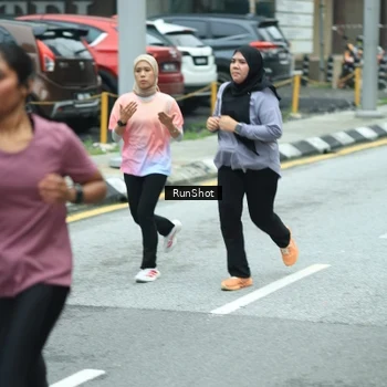 Runner Photo 8632311