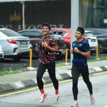Runner Photo 8632316