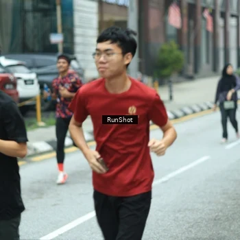 Runner Photo 8632322