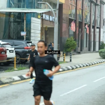 Runner Photo 8632337