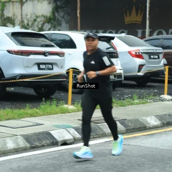 Runner Photo 8632357