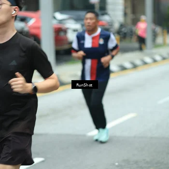 Runner Photo 8632394