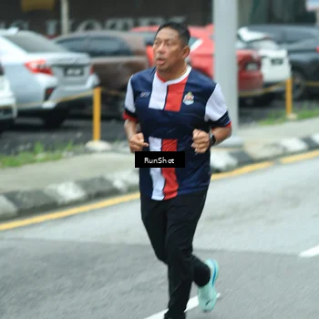 Runner Photo 8632395