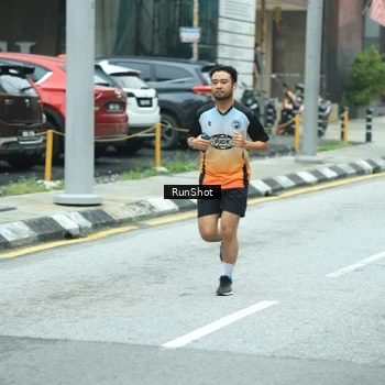 Runner Photo 8632396