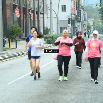 Runner Photo 8632401
