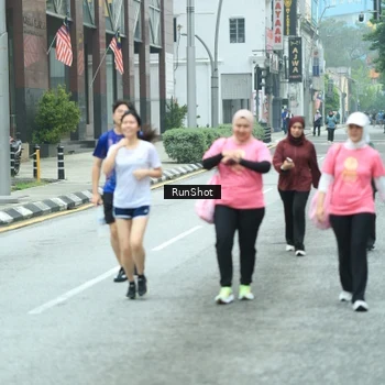 Runner Photo 8632402