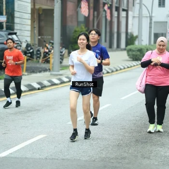 Runner Photo 8632404