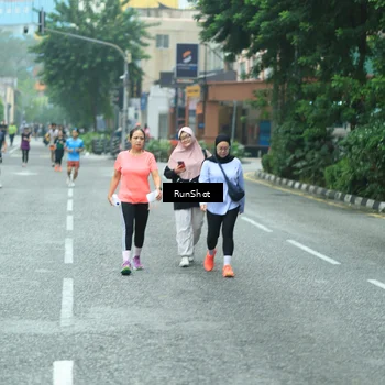 Runner Photo 8632412