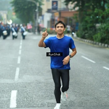Runner Photo 8632449