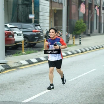 Runner Photo 8632497