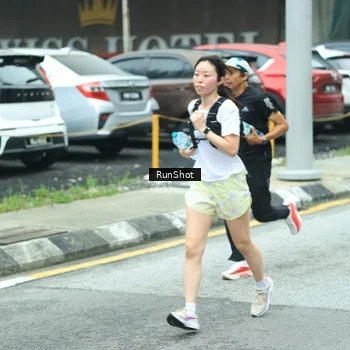 Runner Photo 8632501