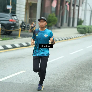 Runner Photo 8632537