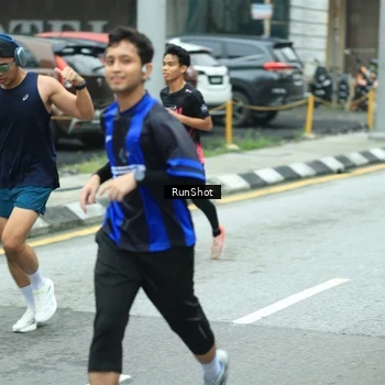 Runner Photo 8632550