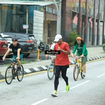 Runner Photo 8632553