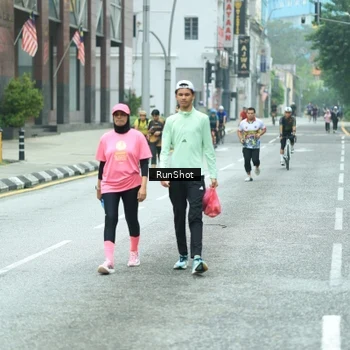 Runner Photo 8632579
