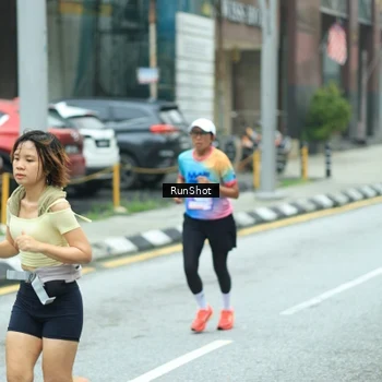 Runner Photo 8632595