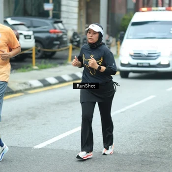 Runner Photo 8632655
