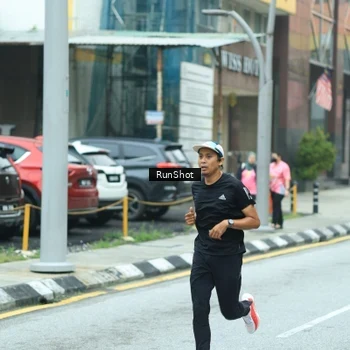Runner Photo 8632674