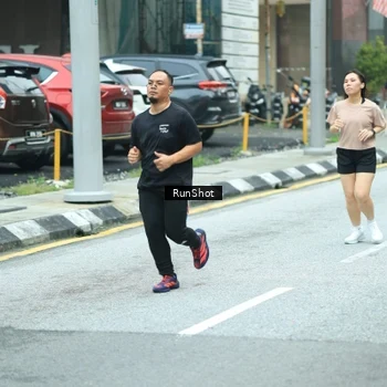 Runner Photo 8632677