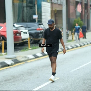 Runner Photo 8632679