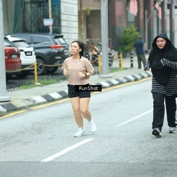 Runner Photo 8632682