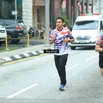 Runner Photo 8632697