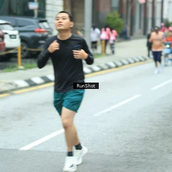 Runner Photo 8632706