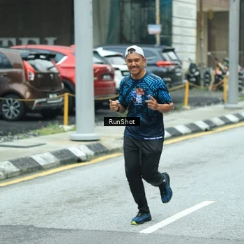 Runner Photo 8632717