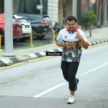 Runner Photo 8632719