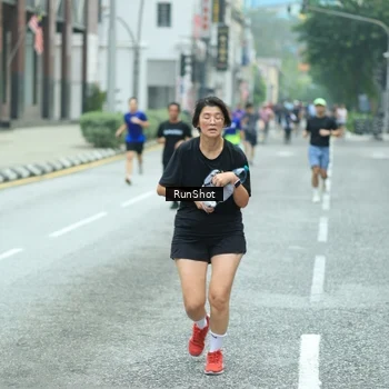 Runner Photo 8632728