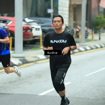 Runner Photo 8632731