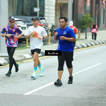 Runner Photo 8632741
