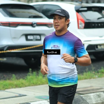 Runner Photo 8632746