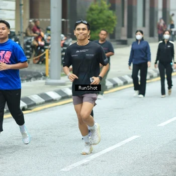 Runner Photo 8632779
