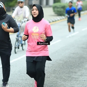 Runner Photo 8632806