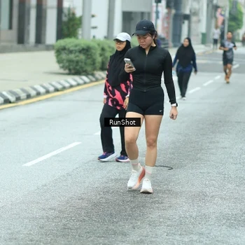 Runner Photo 8632823