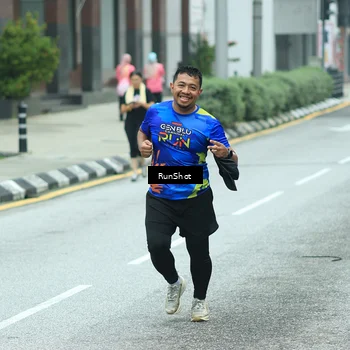 Runner Photo 8632874
