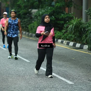 Runner Photo 8632875